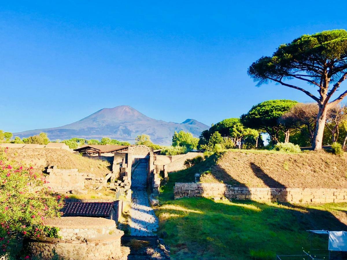 Ricomincio Da 3 Bed & Breakfast Pompei Exterior photo